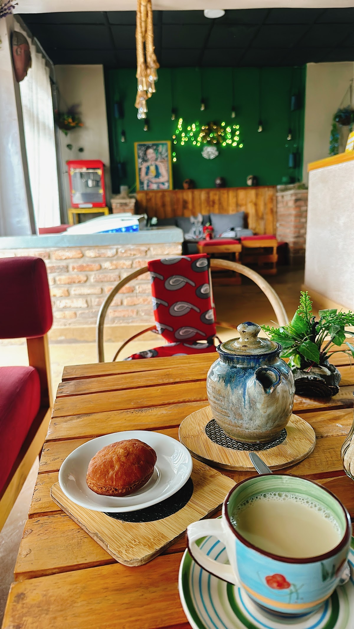 Photo of Cafe Naomi by Savannah Farr