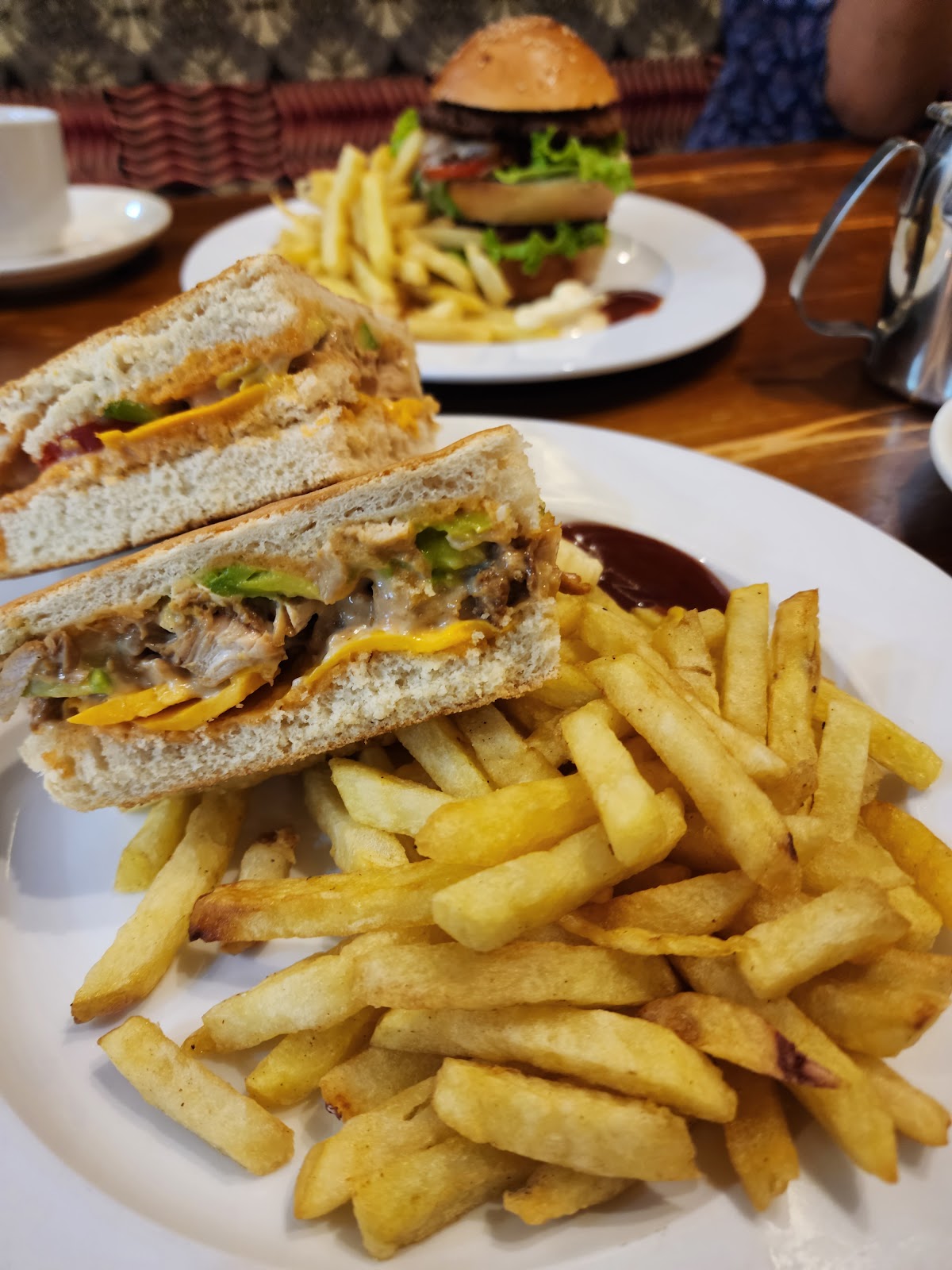 LION'S BRIDGE CAFE