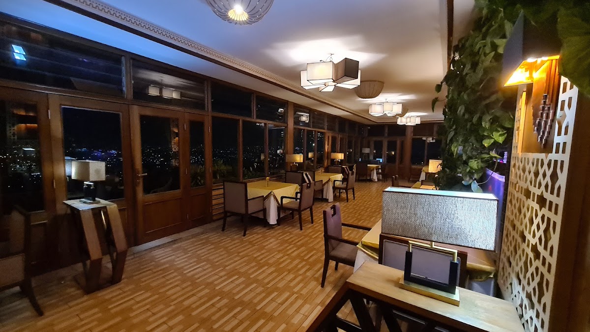 Cafè Camellia MIC