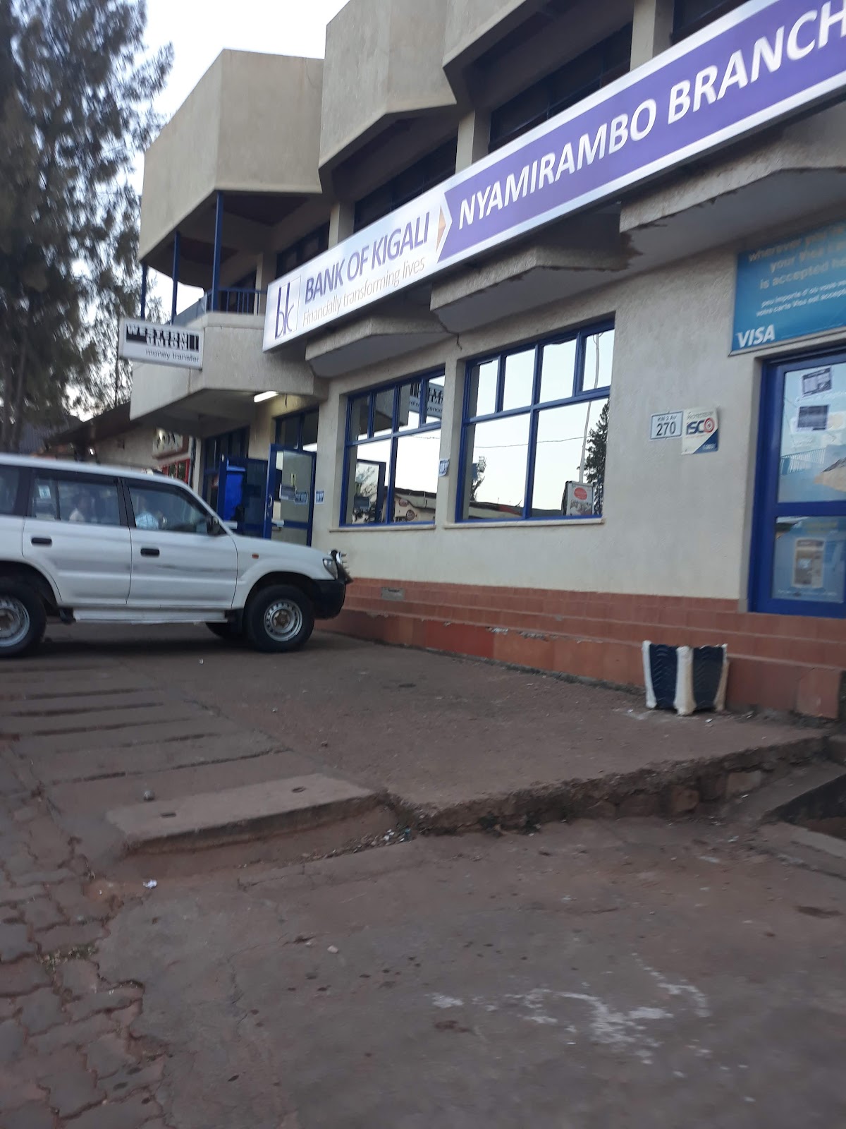 Photo of Bank of Kigali by Benedicte Ndayishimiye