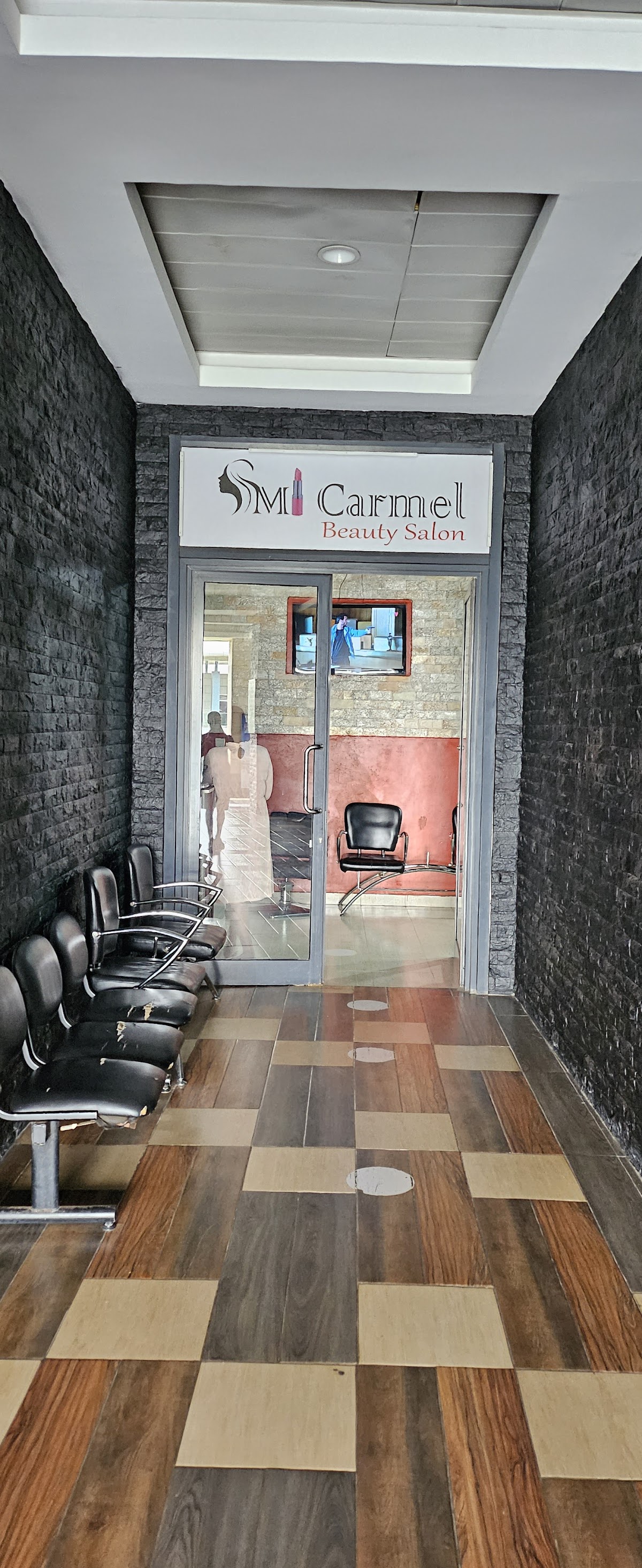 Photo of Carmel Beauty Salon by Jérémy Lagrange