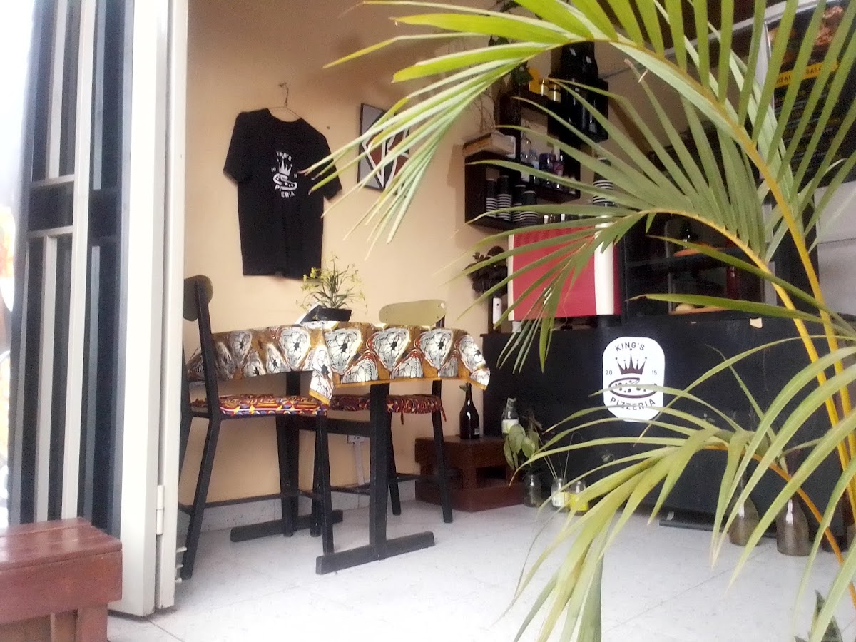King's Pizzeria & Burger house