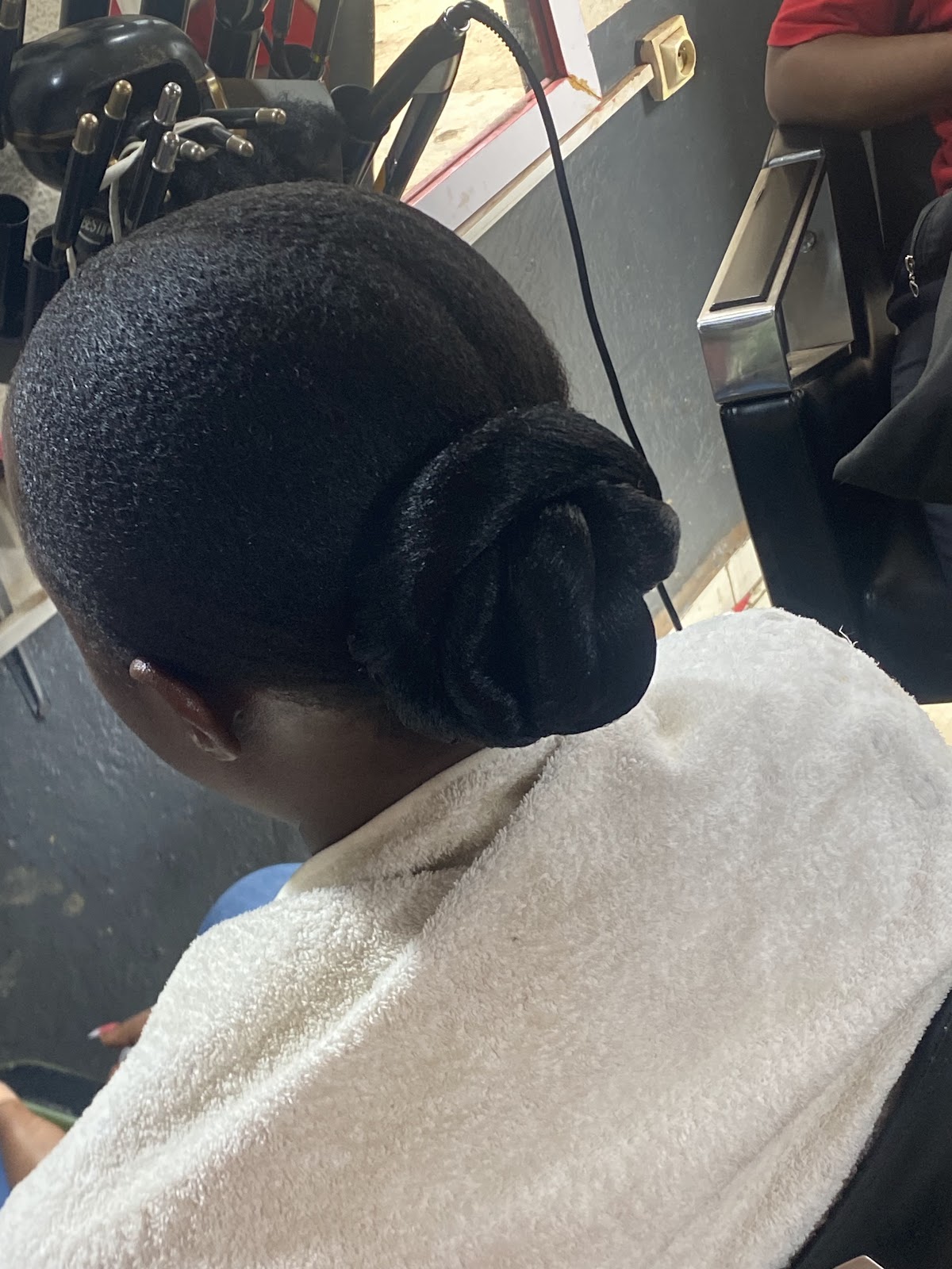 Kigali Salon kwa Virgille