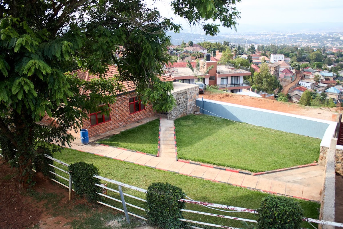 The Trekkers Rest Lodge Rebero